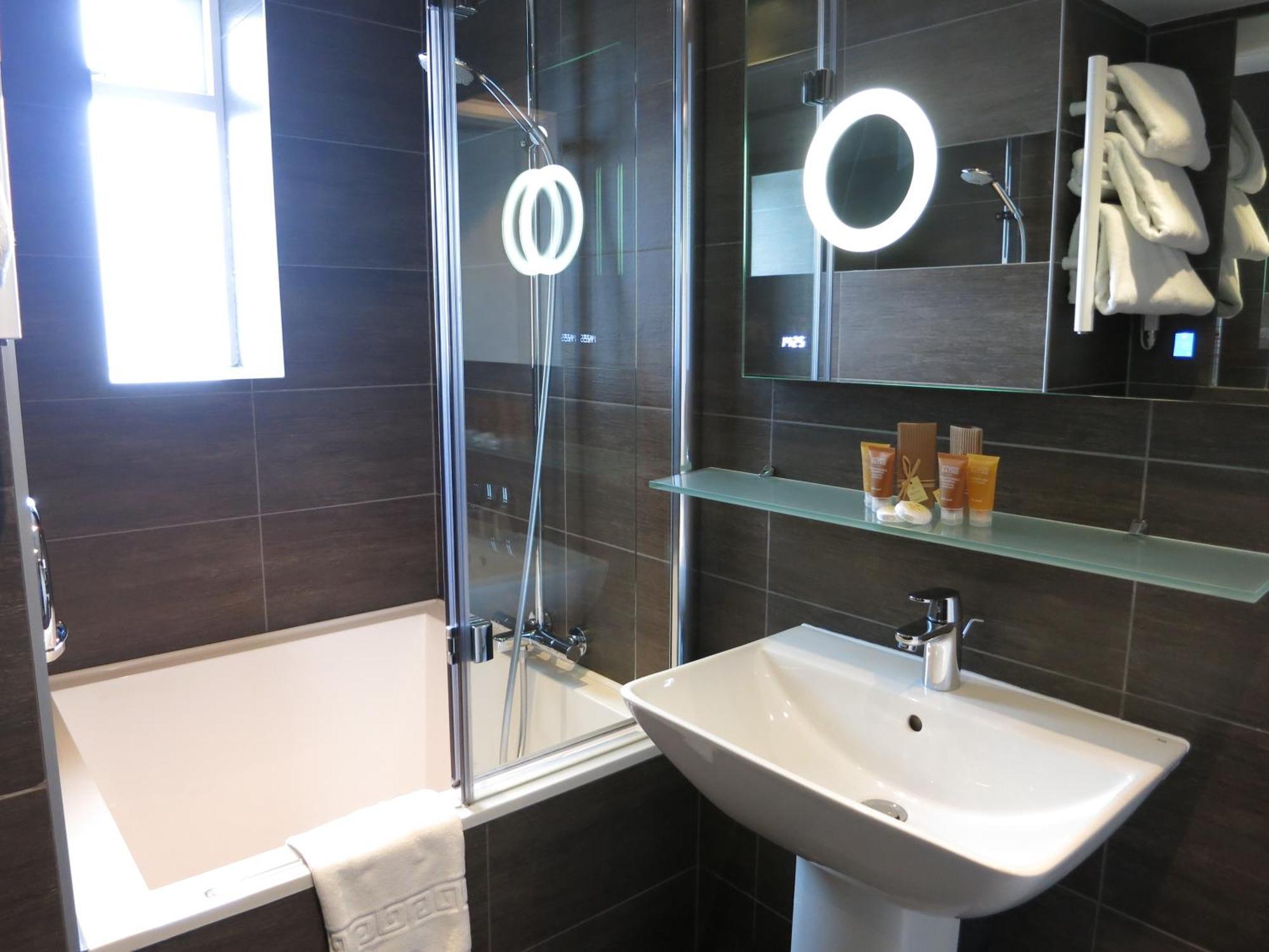 The Studley Hotel Харрогейт Номер фото